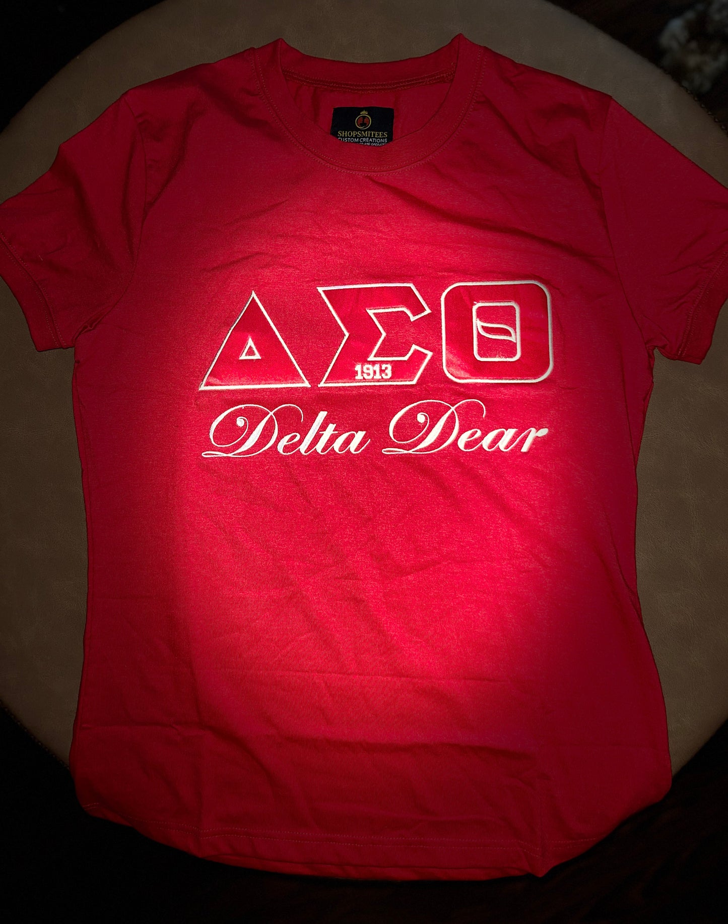 Delta Dear Embrodiered Short Sleeve T-Shirt