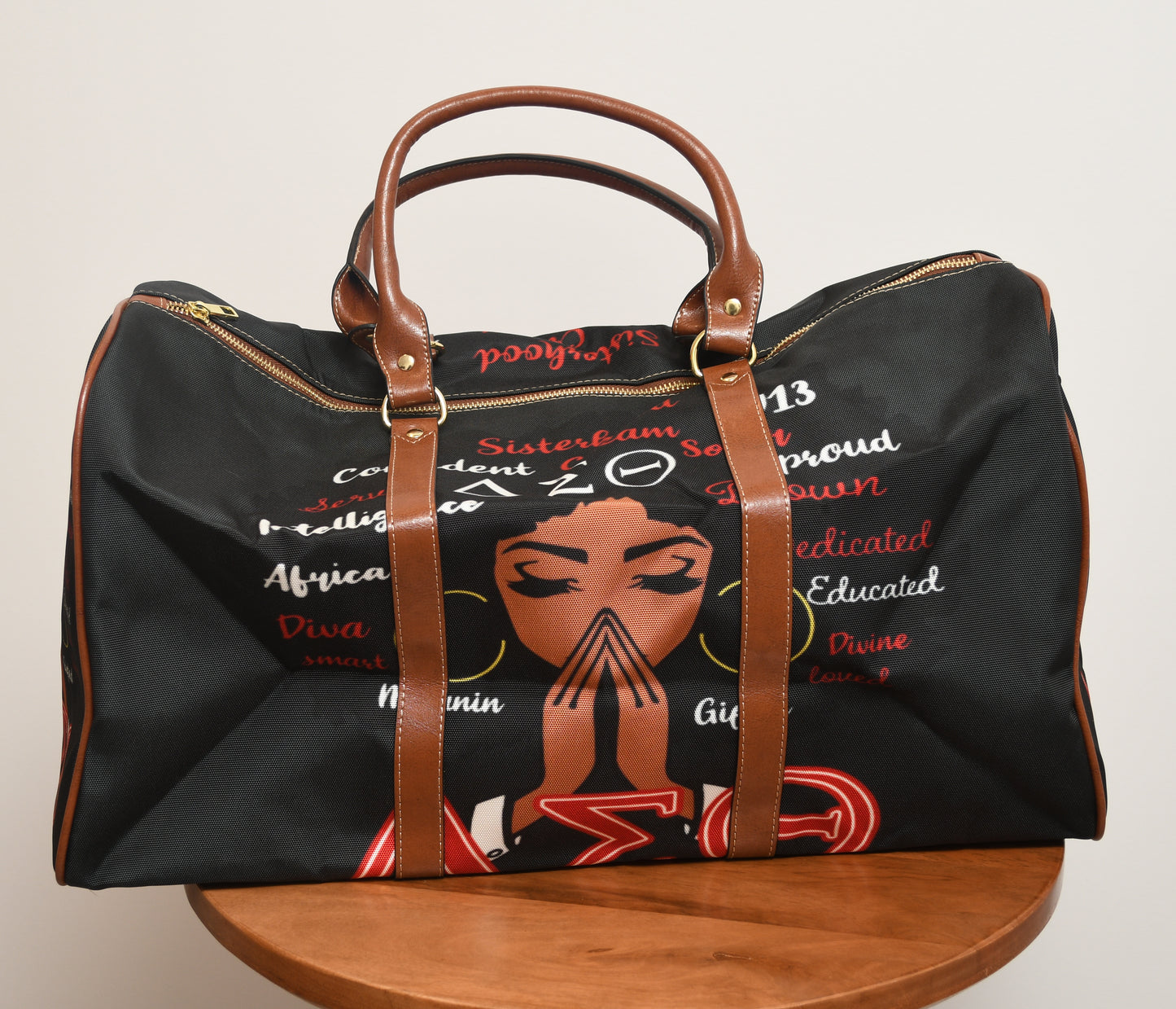 DST Motivational Queen travel duffel bag