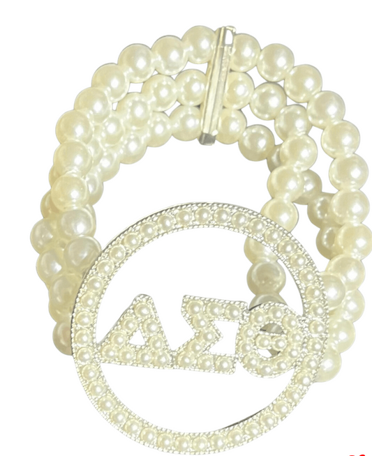 Triple strand Pearl Bracelet Greek Letters Delta Sigma Theta. Perfect for any occasion