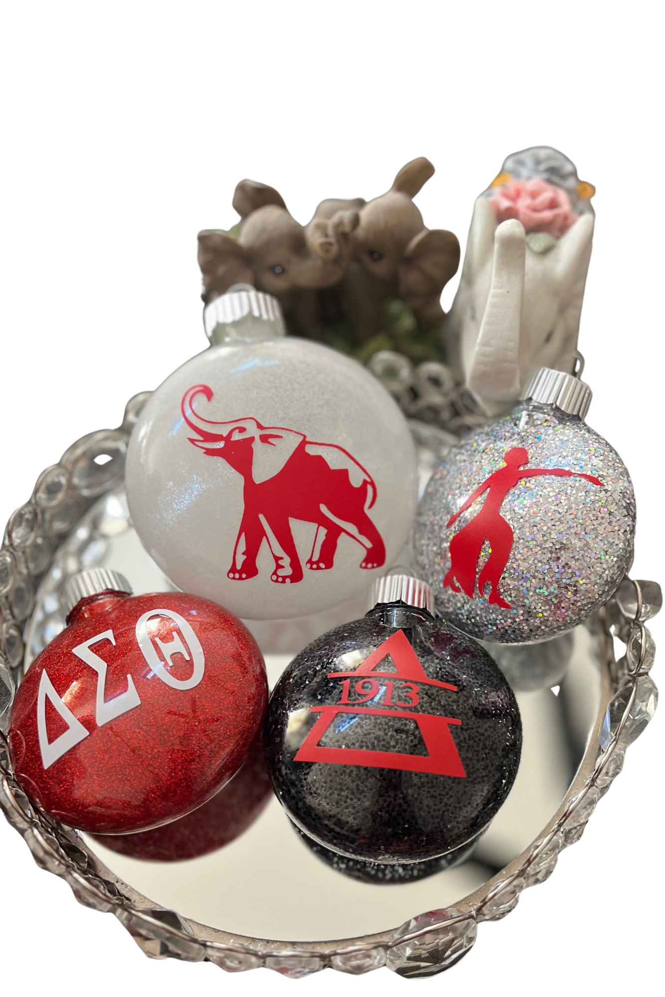 DST set of 4 Glitter Ornaments