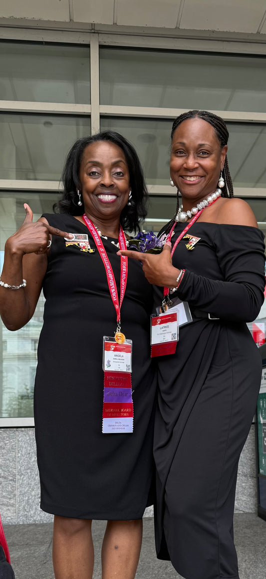 Maryland Soror 1913 lapel pin