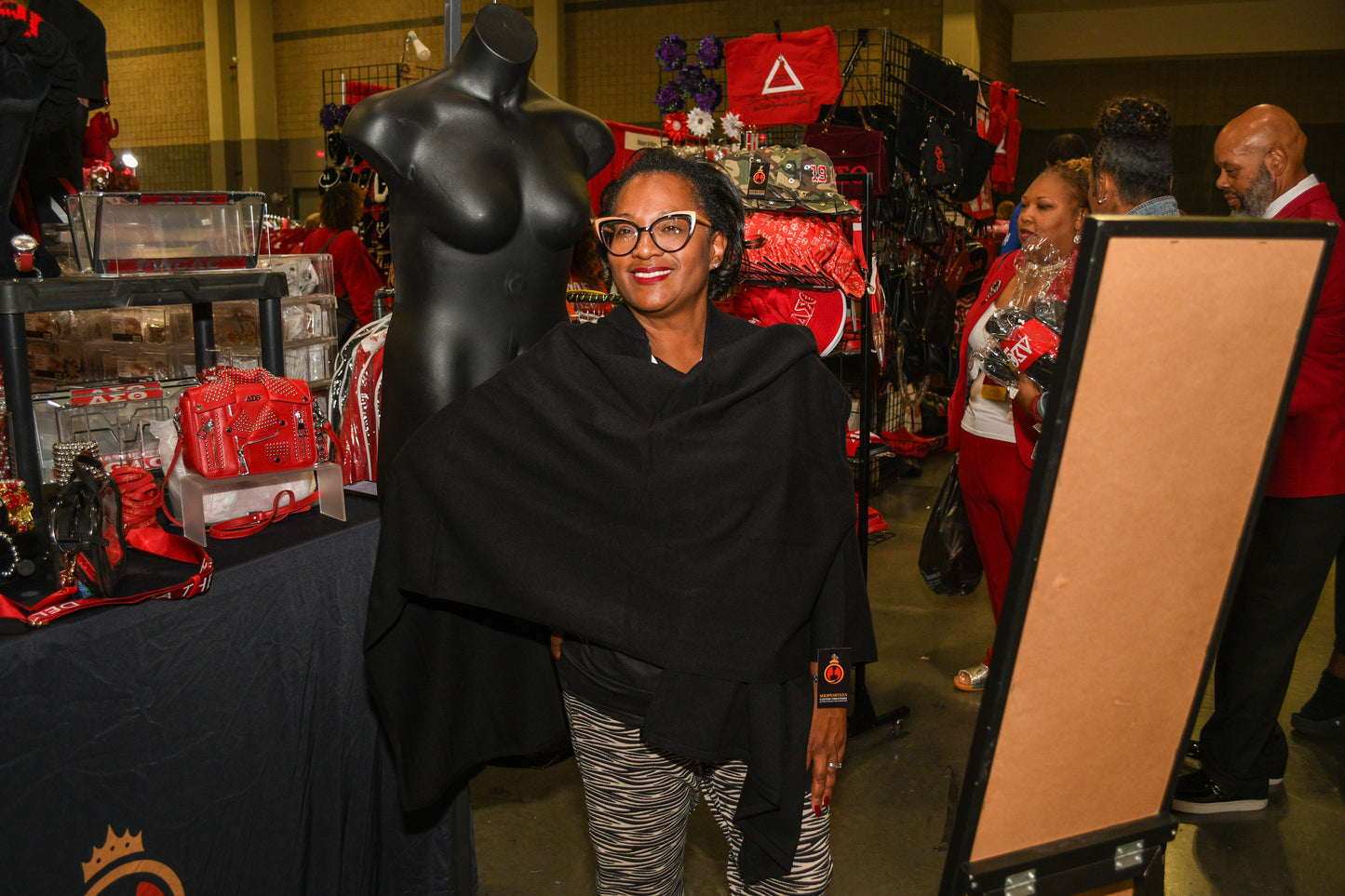 The Timeless Slay™ Zip Cape