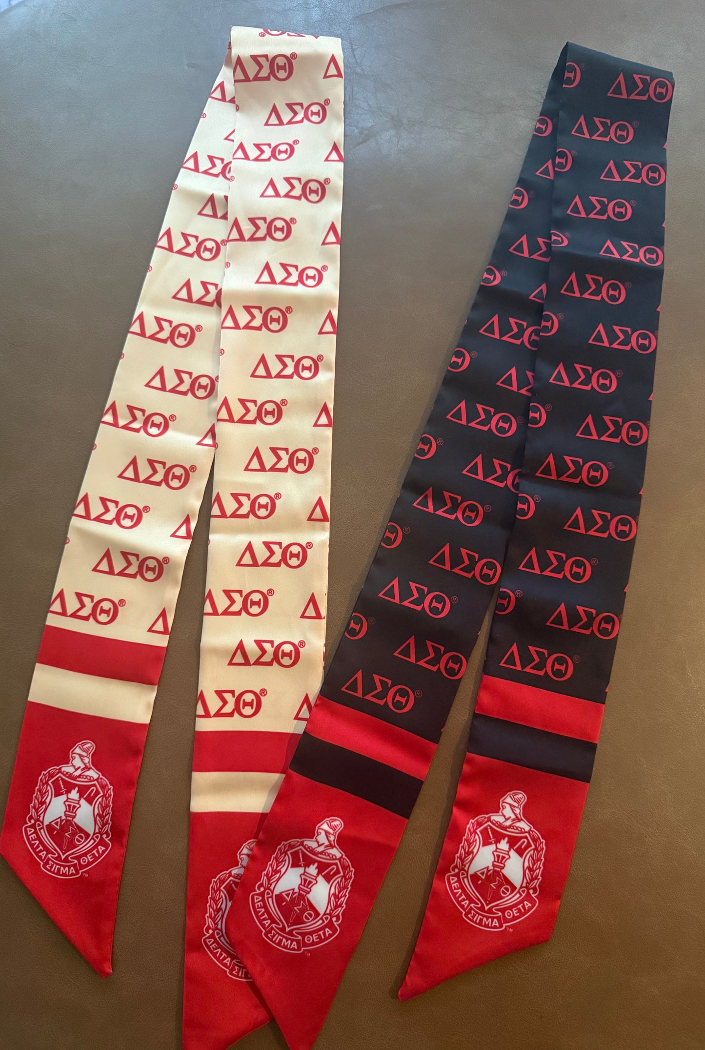 DST purse scarf