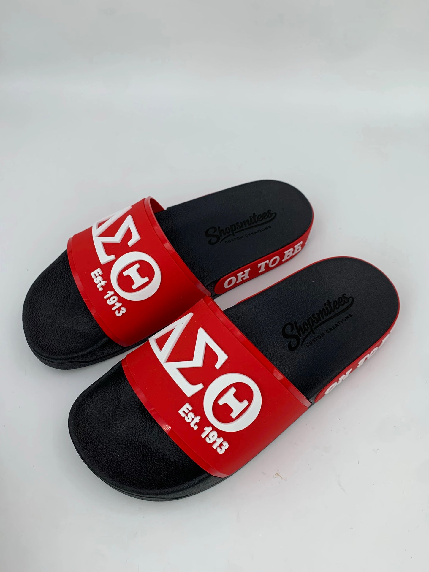 Oh to be a delta girl Slides